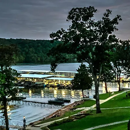 Peaceful 1St Floor Lakeside Condo Minutes From Osage Beach And Ozark State Park Kaiser Exterior photo